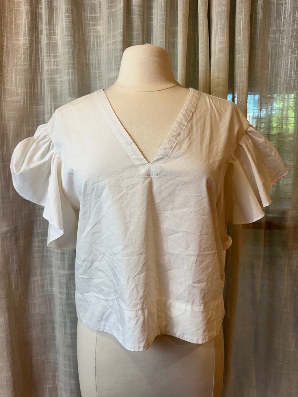 Marc New York White Flutter Sleeve V-Neck Blouse Open Back Women's M